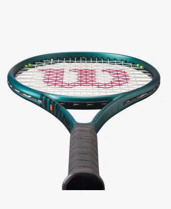 Blade 100 V9 Tennis Racket Unstrung